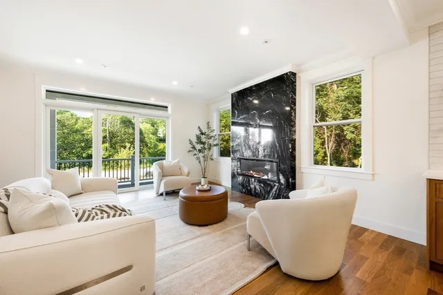 $1,837,900 | 3 Colburn Street, Unit 2, Gloucester, MA 01930