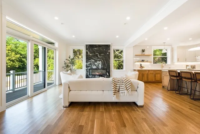 $1,837,900 | 3 Colburn Street, Unit 2, Gloucester, MA 01930