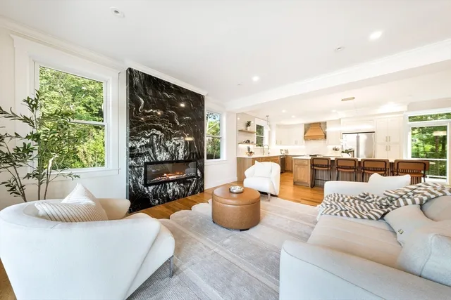 $1,837,900 | 3 Colburn Street, Unit 2, Gloucester, MA 01930