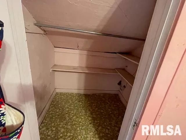 $55,000 | 715 North 2nd Street, Chillicothe, IL 61523