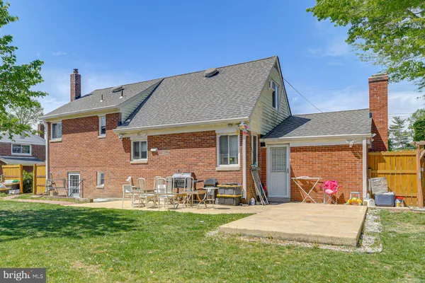 $1,500 | 5929 Camberly Avenue, Springfield, VA 22150
