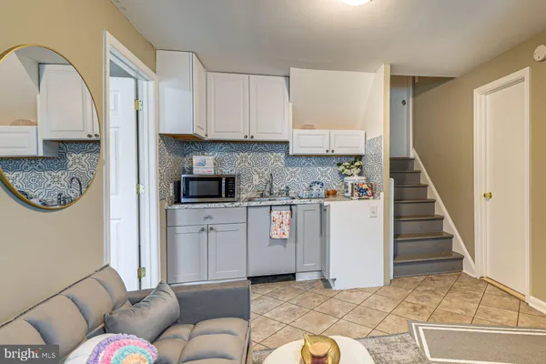 $1,500 | 5929 Camberly Avenue, Springfield, VA 22150