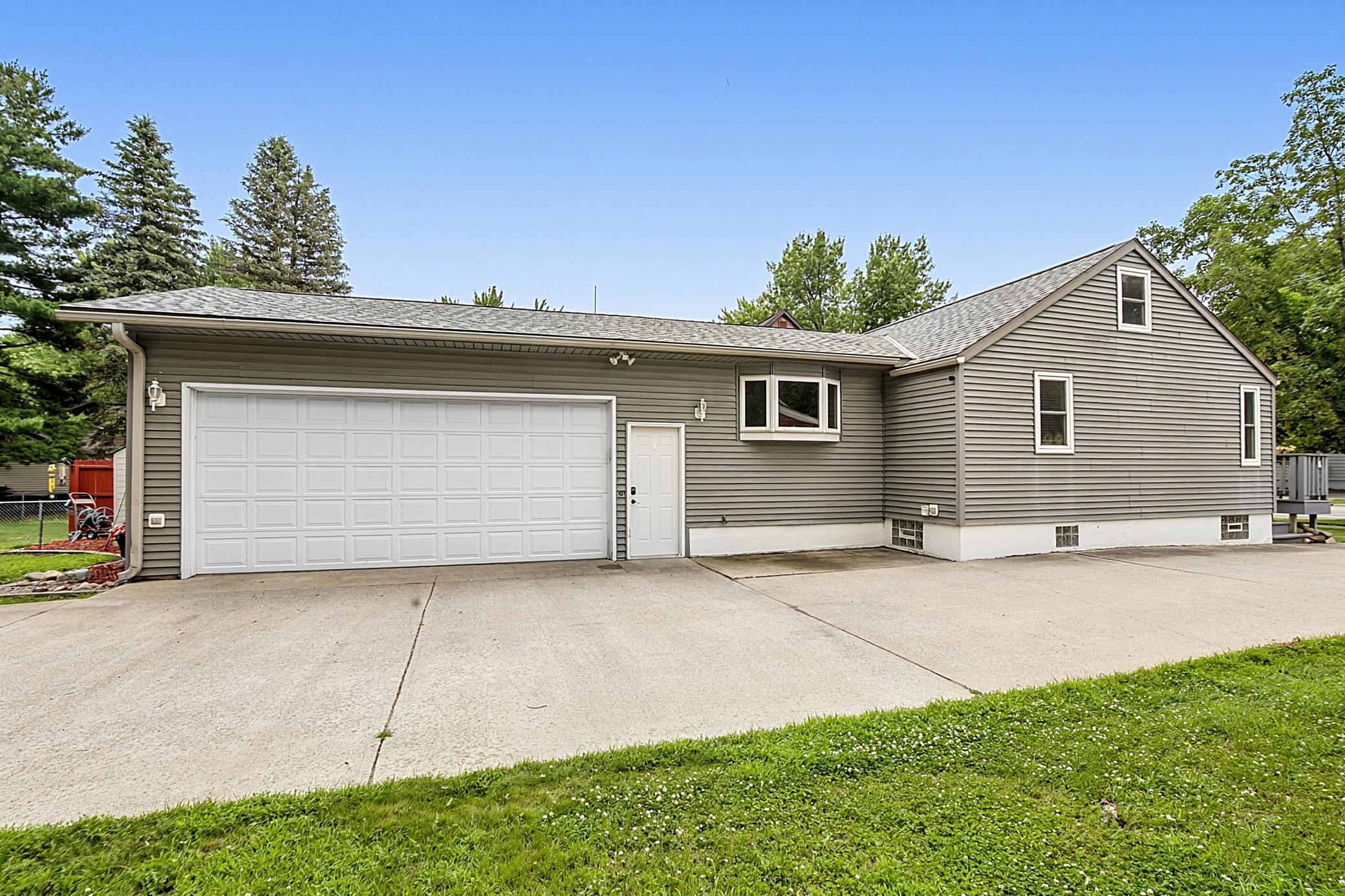 412 Red River Avenue South Cold Spring, MN 56320 - Photo 2 of 36