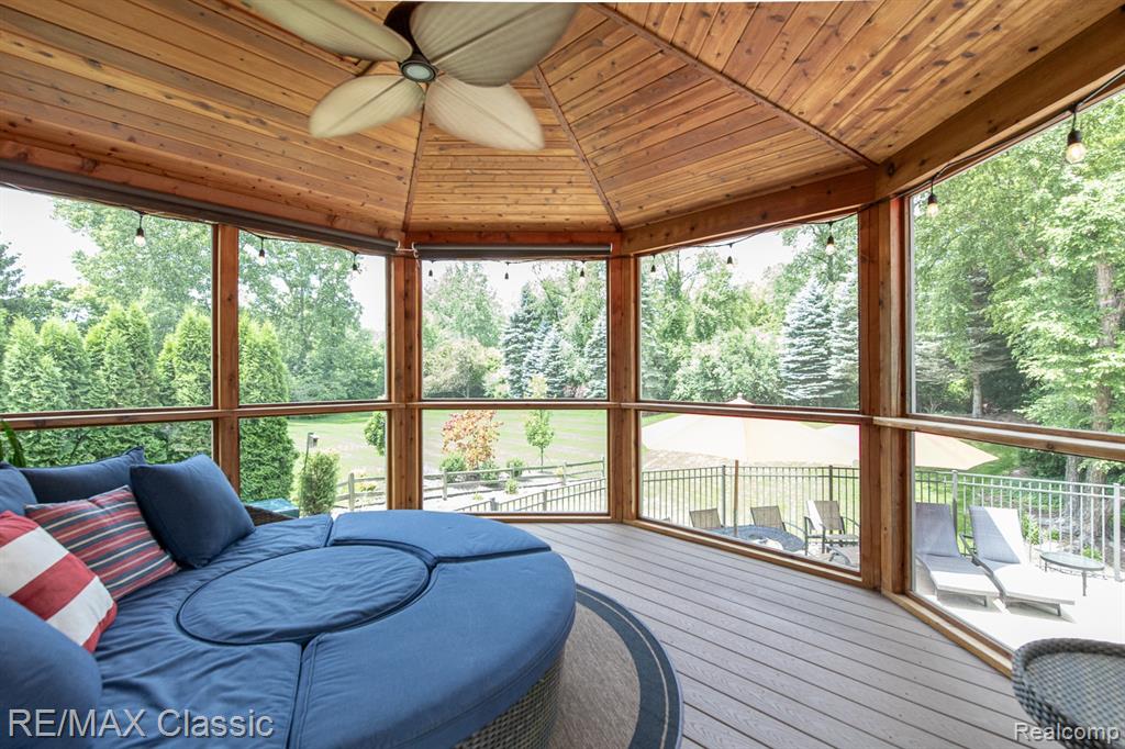 3790 Deer Springs Drive Rochester, MI 48306 - Photo 12 of 51