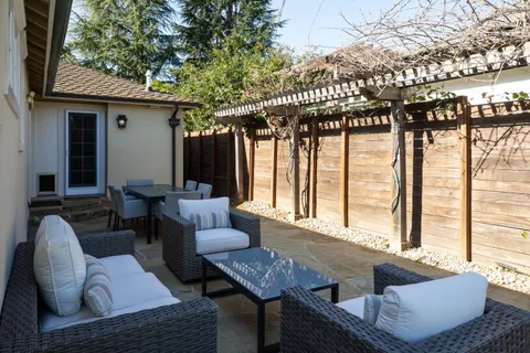 $4,795,000 | 709 Orange Avenue, Los Altos, CA 94022