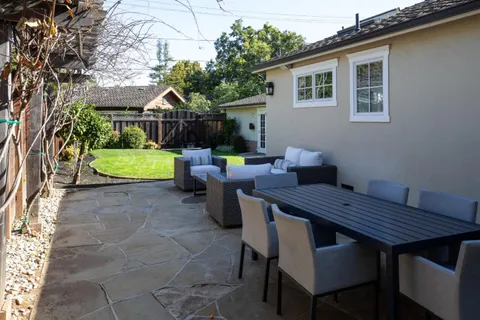 $4,795,000 | 709 Orange Avenue, Los Altos, CA 94022