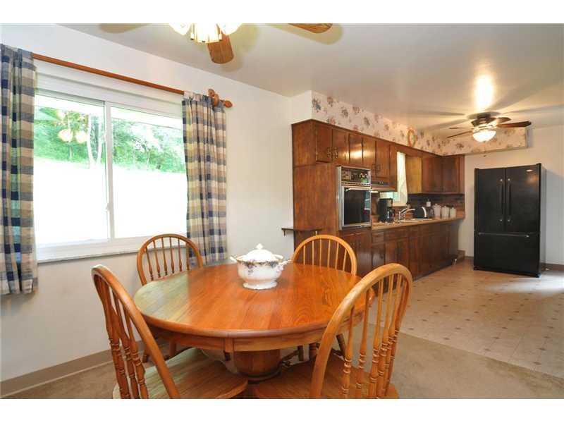 341 Elkhorn Road Monaca, PA 15061 - Photo 5 of 11 Dining Room.