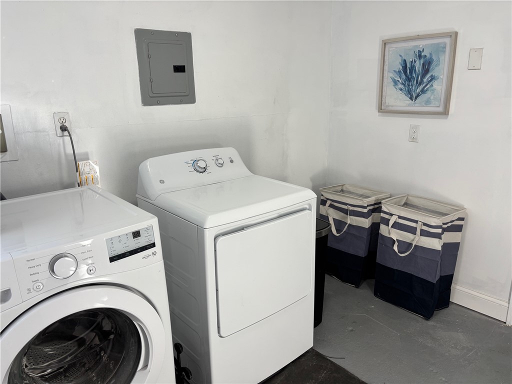 42 Mann Avenue Newport, RI 02840 - Photo 29 of 43 Laundry room for units 1 & 2