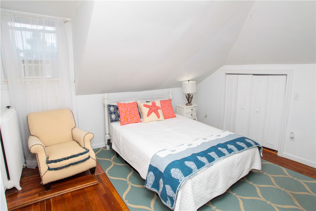 42 Mann Avenue Newport, RI 02840 - Photo 38 of 43 2nd bedroom unit 3