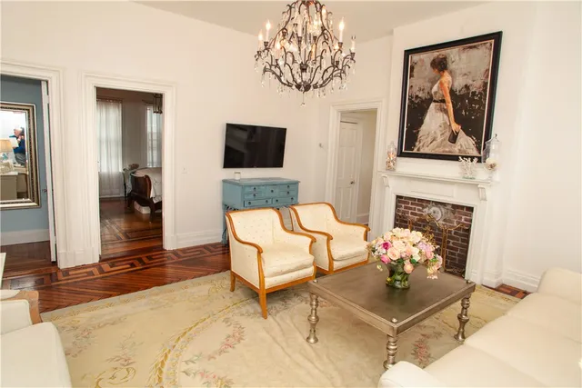 $2,195,000 | 42 Mann Avenue, Newport, RI 02840