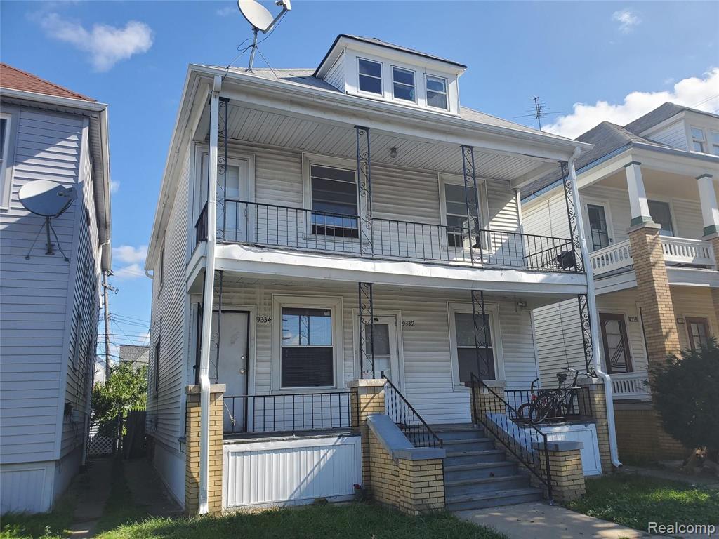 9334 Charest Street Hamtramck, MI 48212 - Photo 2 of 9