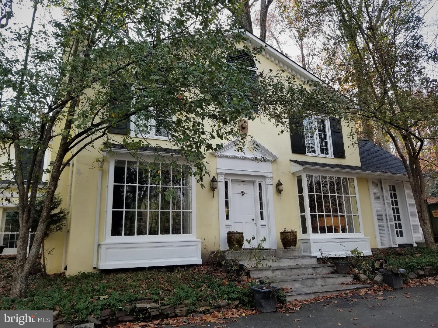 7012 Upper York Road New Hope, PA 18938 - Photo 3 of 28