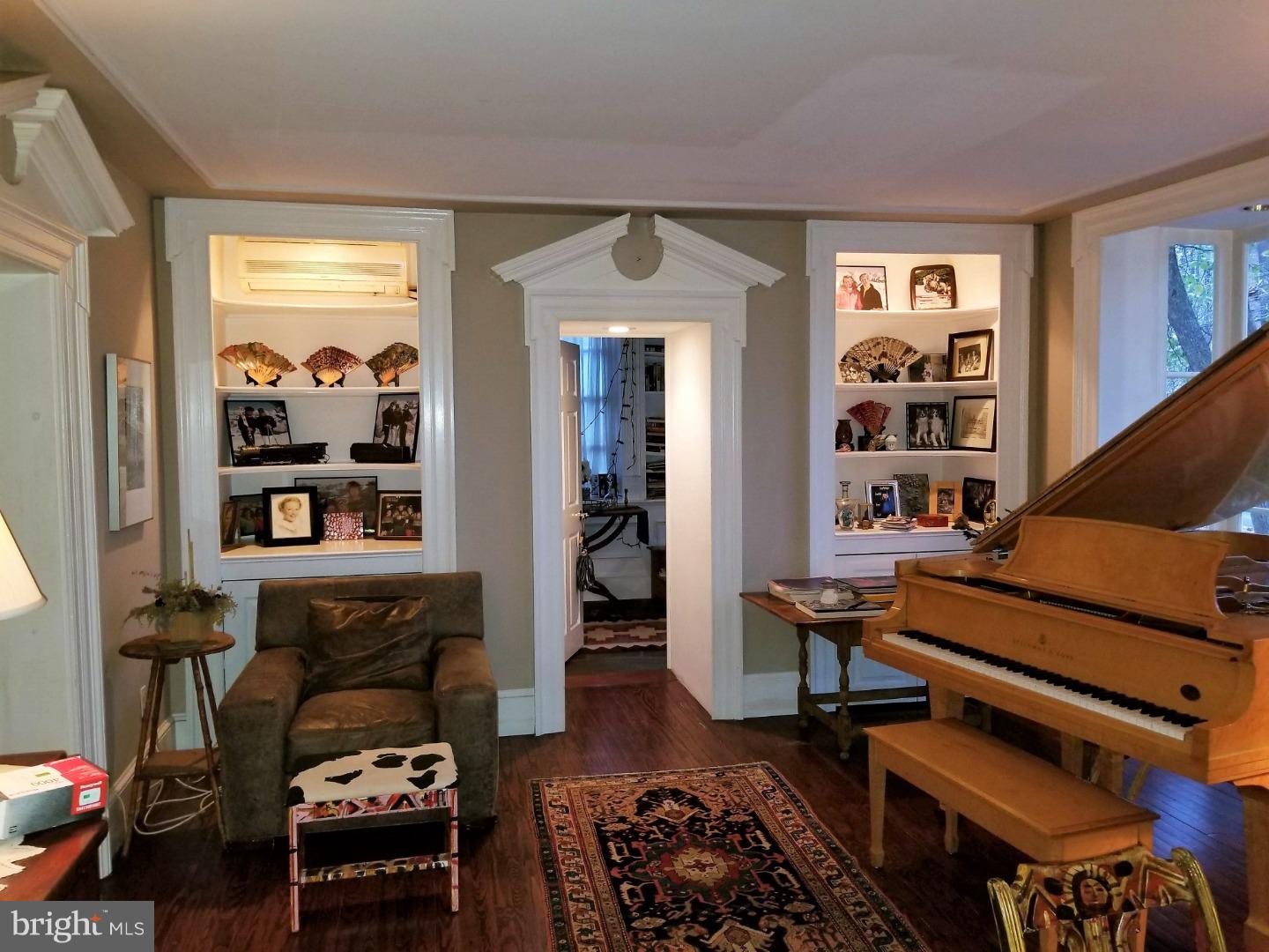 7012 Upper York Road New Hope, PA 18938 - Photo 9 of 28