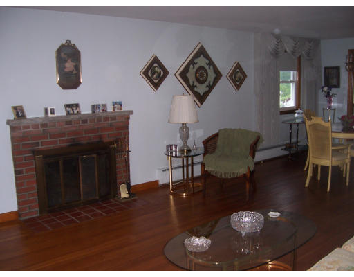 8 Myles Road Peabody, MA 01960 - Photo 11 of 15 Gallery Image 11