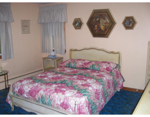 8 Myles Road Peabody, MA 01960 - Photo 12 of 15 Gallery Image 12