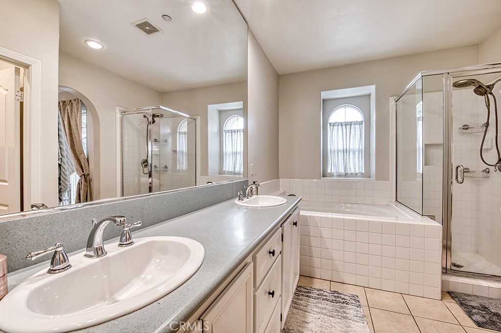 2 Aryshire Lane Ladera Ranch, CA 92694 - Photo 14 of 33