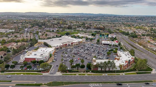 $990,000 | 2 Aryshire Lane, Ladera Ranch, CA 92694