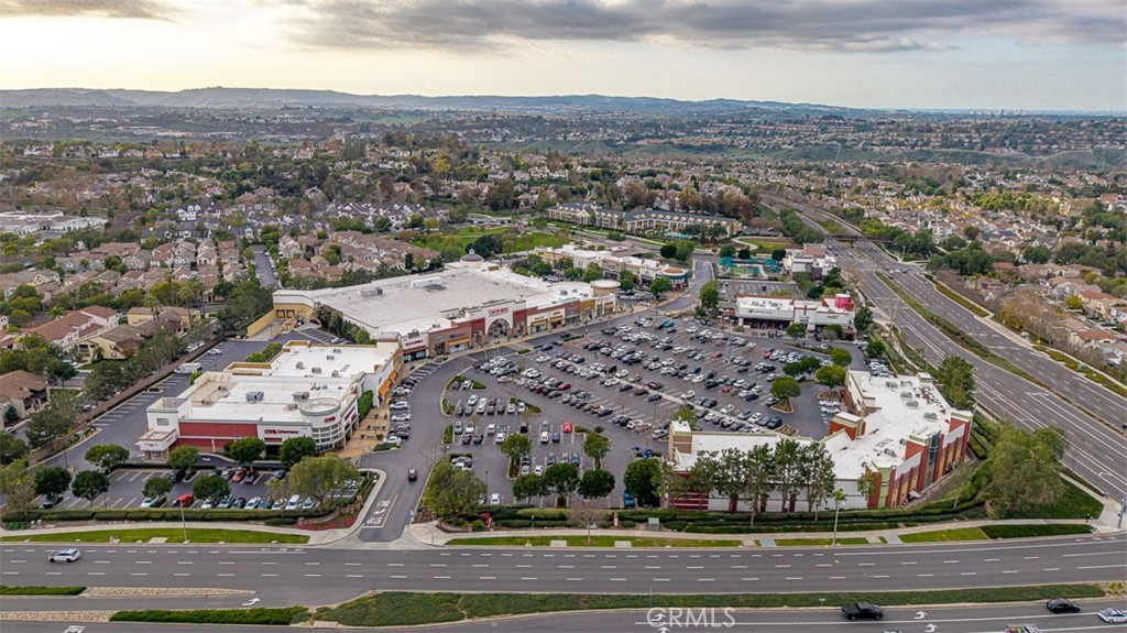 2 Aryshire Lane Ladera Ranch, CA 92694 - Photo 27 of 33 Mercantile Shopping Center