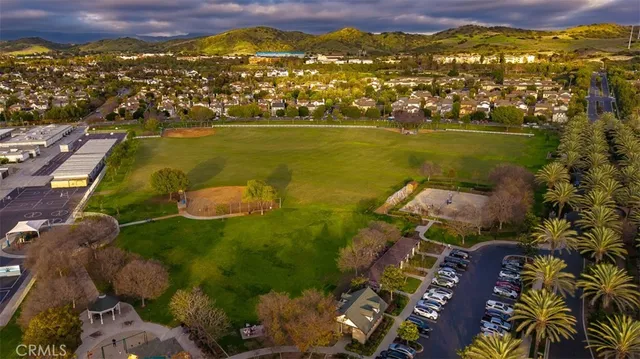 $990,000 | 2 Aryshire Lane, Ladera Ranch, CA 92694