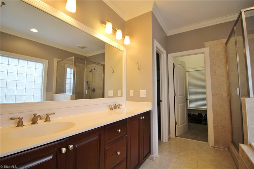 5804 Mabe Drive Oak Ridge, NC 27310 - Photo 14 of 28