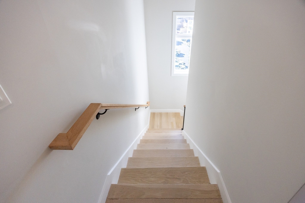 1 Loring Street, Unit 3 Somerville, MA 02143 - Photo 26 of 39 a view of entryway