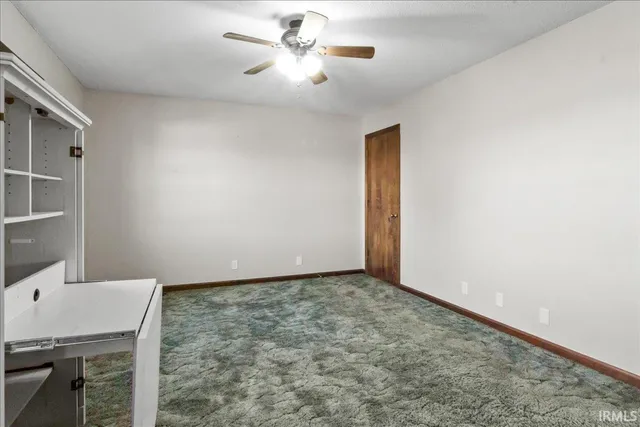 $509,900 | 2352 Warrenton Road, Haubstadt, IN 47639