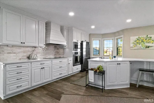 $509,900 | 2352 Warrenton Road, Haubstadt, IN 47639