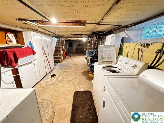 $1,850 | 186 North Street, Emmaus, PA 18049