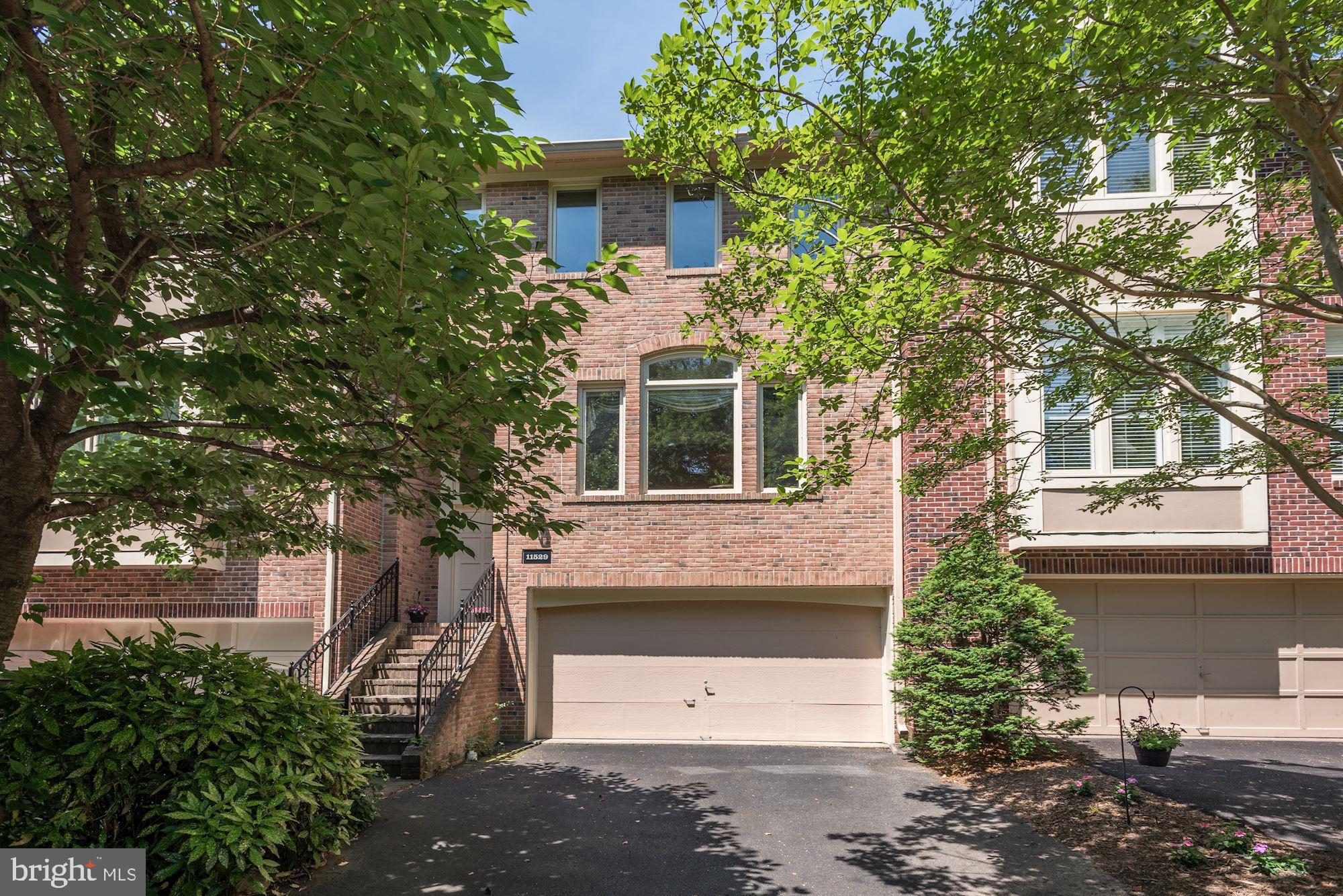11529 Hemingway Drive Reston, VA 20194 - Photo 2 of 70 Gallery Image 2