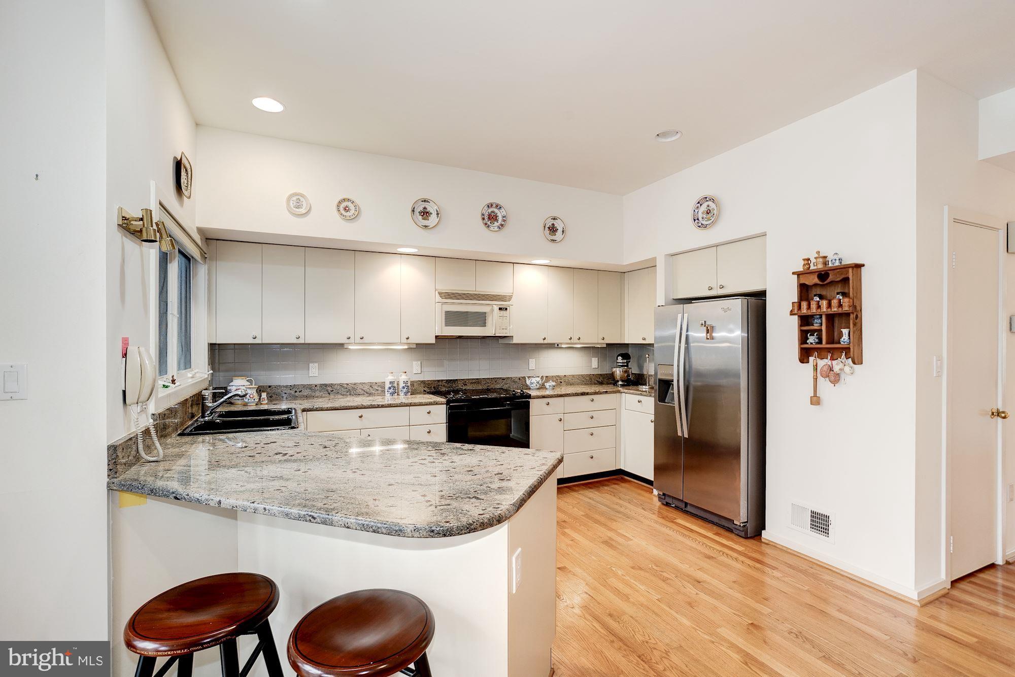 11529 Hemingway Drive Reston, VA 20194 - Photo 26 of 70 Gallery Image 26
