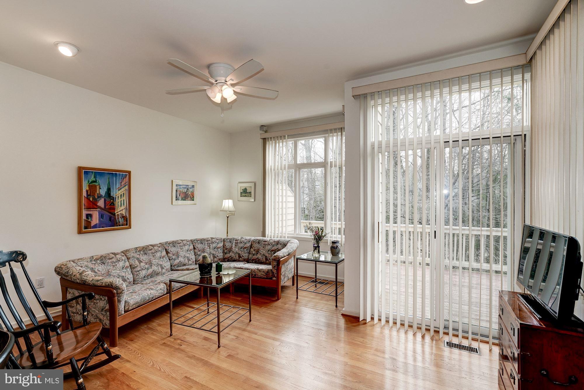 11529 Hemingway Drive Reston, VA 20194 - Photo 32 of 70 Gallery Image 32
