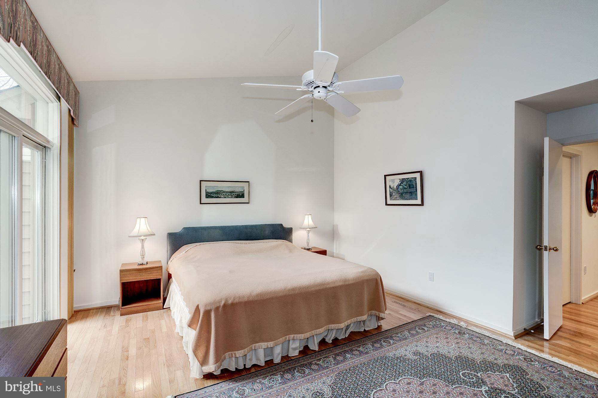 11529 Hemingway Drive Reston, VA 20194 - Photo 40 of 70 Gallery Image 40