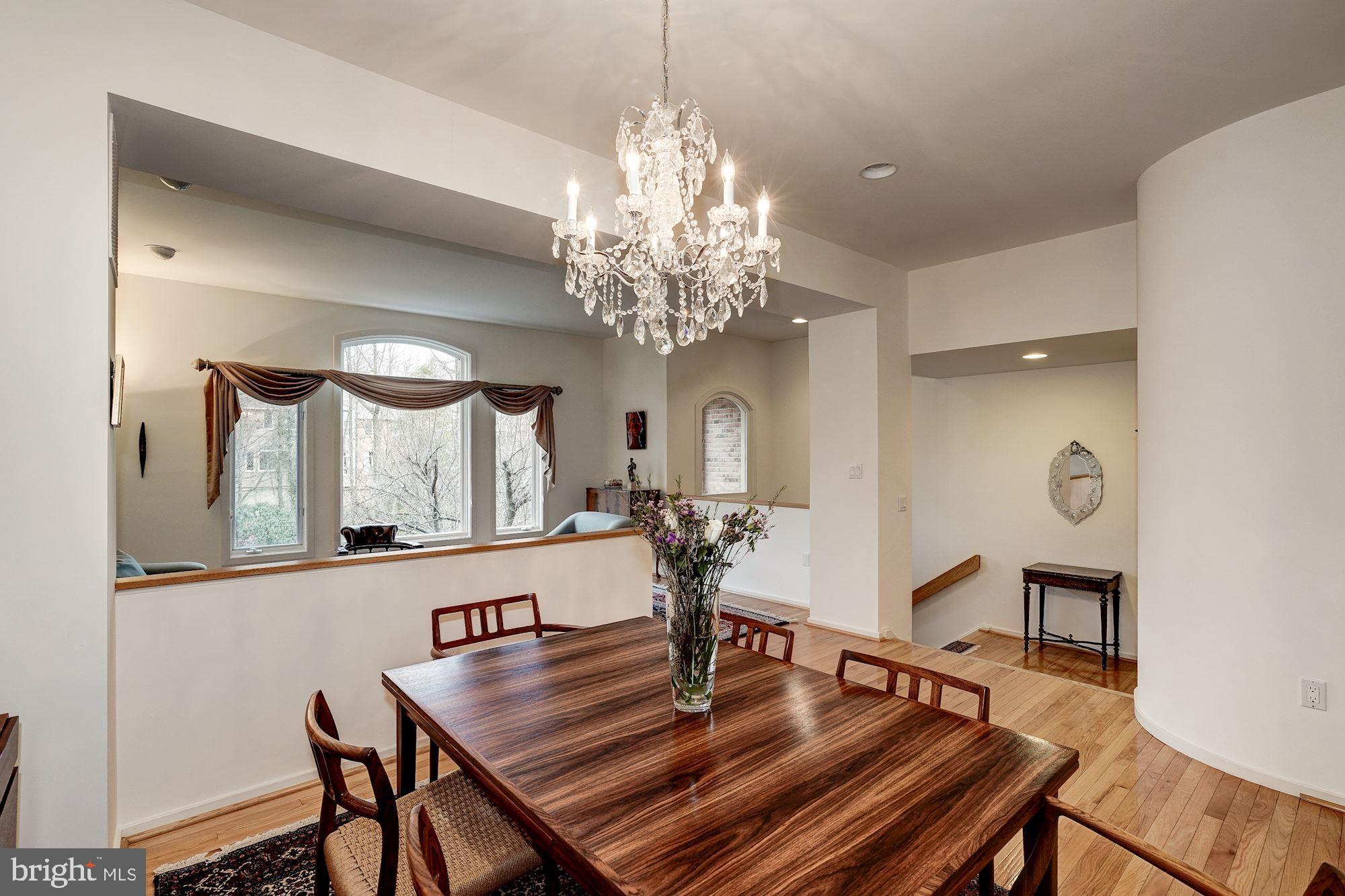 11529 Hemingway Drive Reston, VA 20194 - Photo 5 of 70 Gallery Image 5