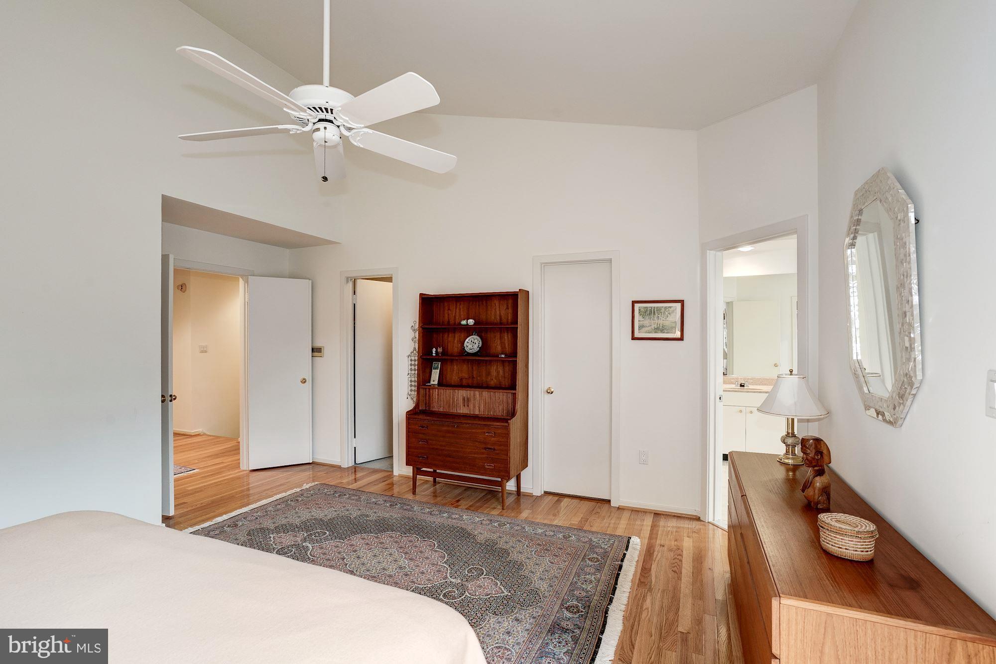 11529 Hemingway Drive Reston, VA 20194 - Photo 42 of 70 Gallery Image 42
