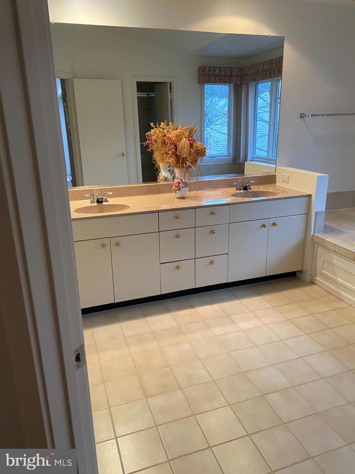 11529 Hemingway Drive Reston, VA 20194 - Photo 67 of 70 Gallery Image 67
