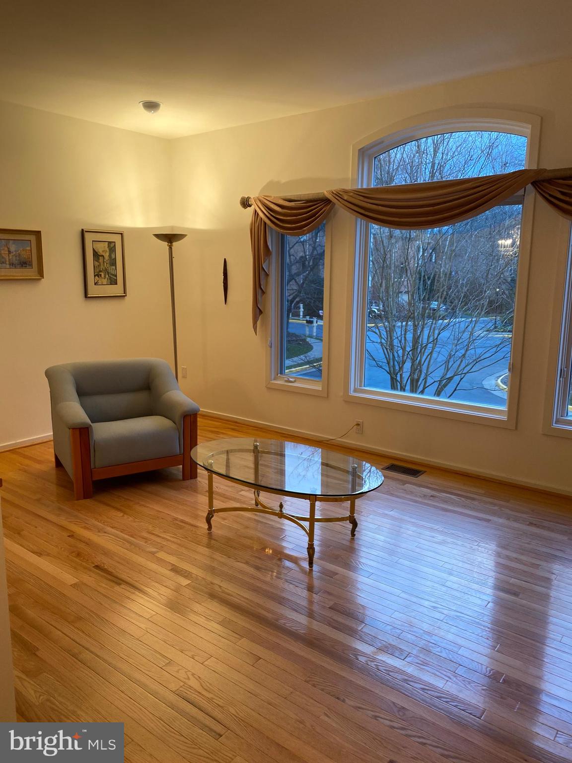 11529 Hemingway Drive Reston, VA 20194 - Photo 9 of 70 Gallery Image 9