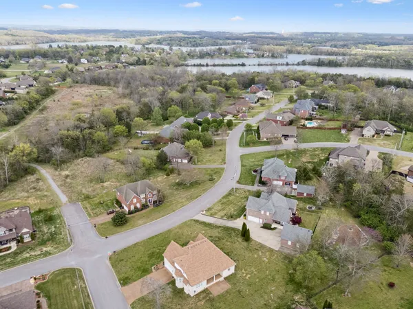 $699,900 | 405 Rodney Way, Mount Juliet, TN 37122