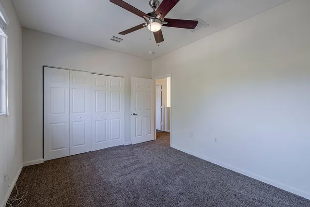 $2,500 | 805 Middleton Drive Southwest, Vero Beach, FL 32962