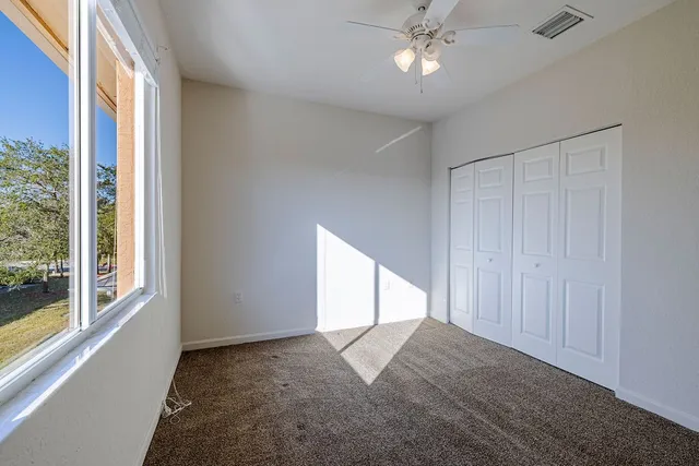 $2,500 | 805 Middleton Drive Southwest, Vero Beach, FL 32962