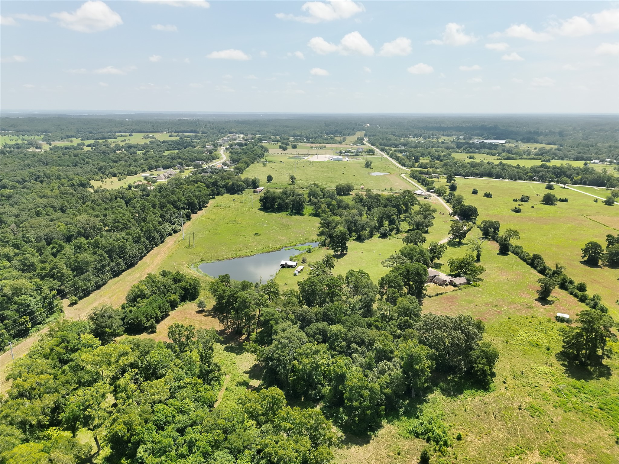 6605 Spring Branch Road Montgomery, TX 77316 - Photo 4 of 11