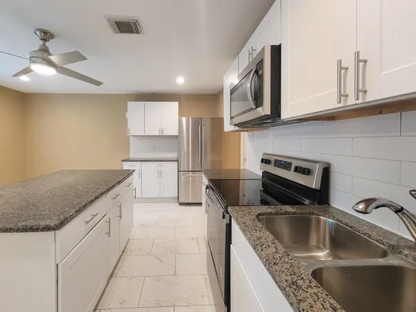 $1,850 | 3539 Kentwood Drive, Spring, TX 77380