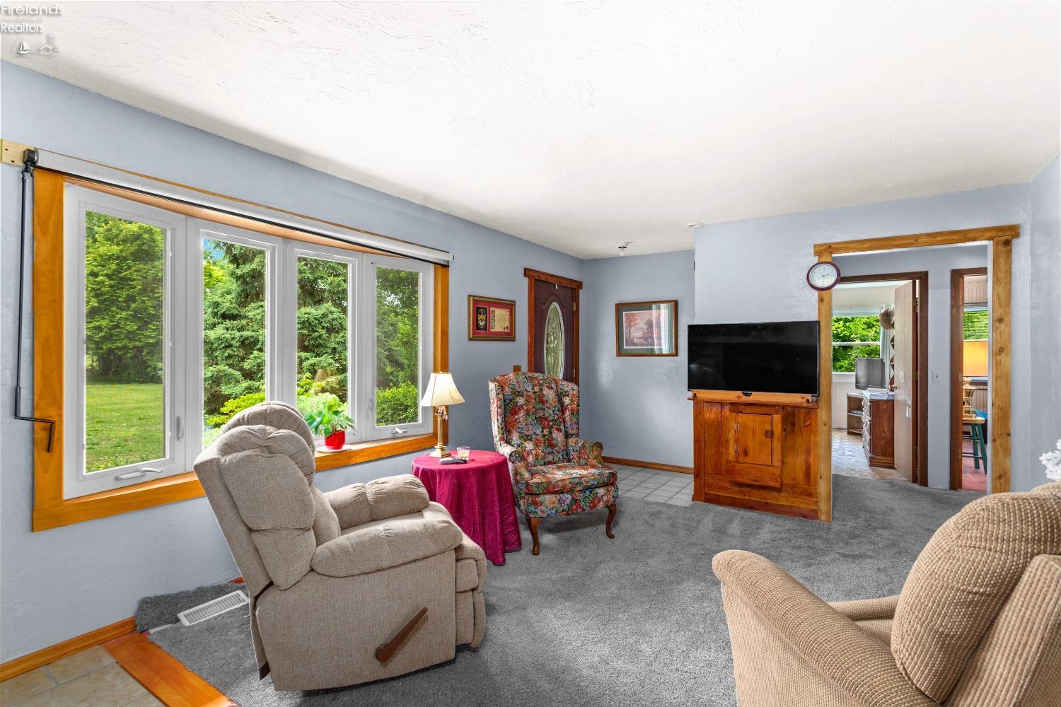 6514 Barnes Road North Vermilion, OH 44089 - Photo 14 of 39 Gallery Image 14