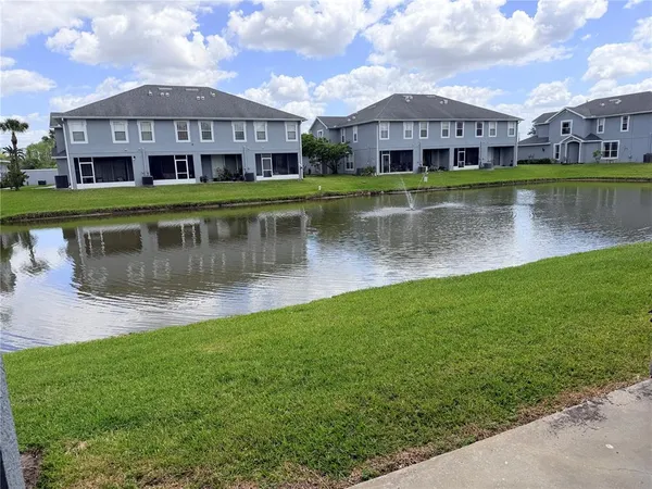 $2,200 | 10321 Willow Leaf Trail, Tampa, FL 33625