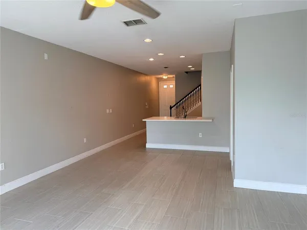 $2,200 | 10321 Willow Leaf Trail, Tampa, FL 33625