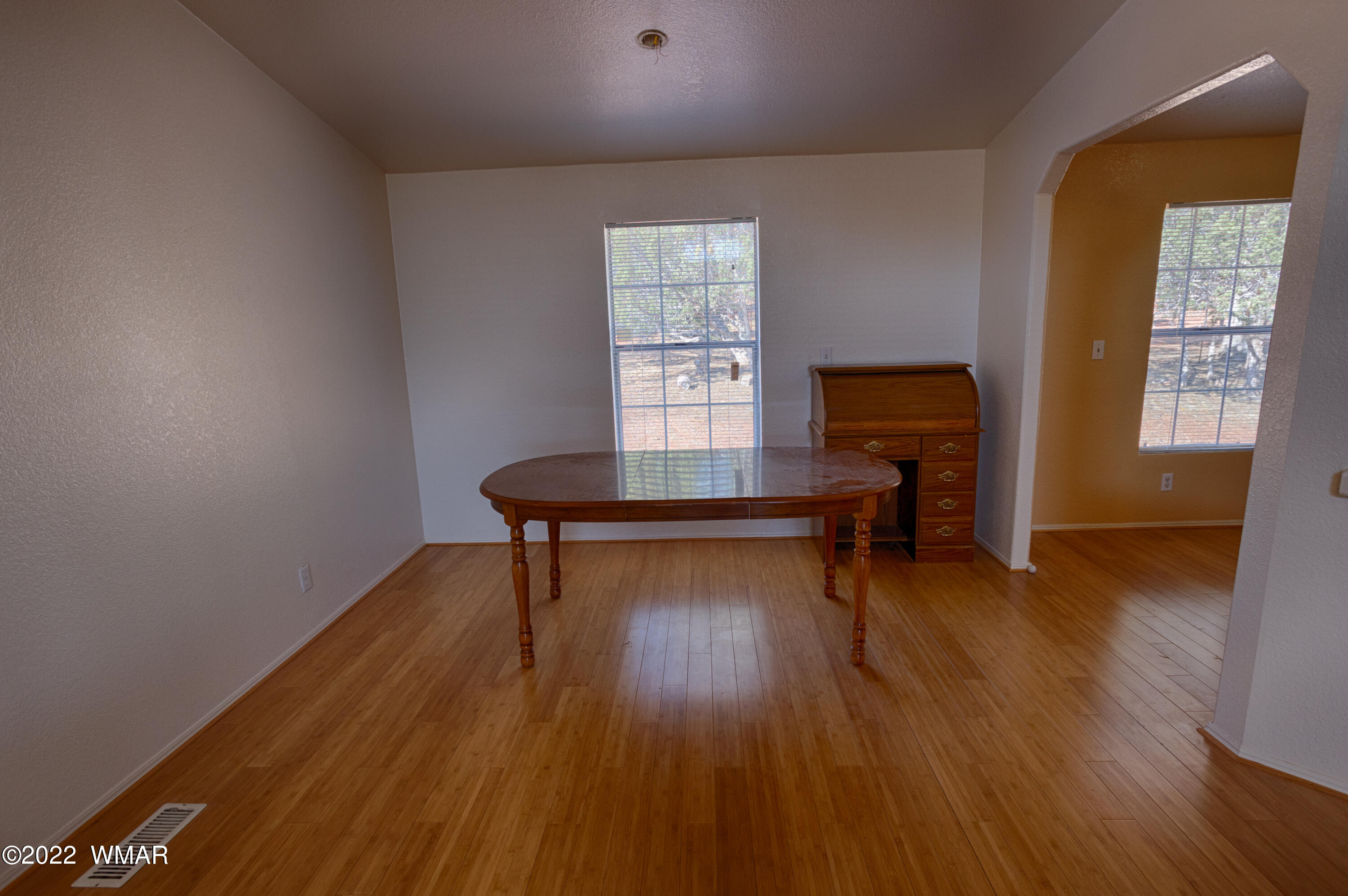6929 Queens High Road Show Low, AZ 85901 - Photo 5 of 31 Gallery Image 5