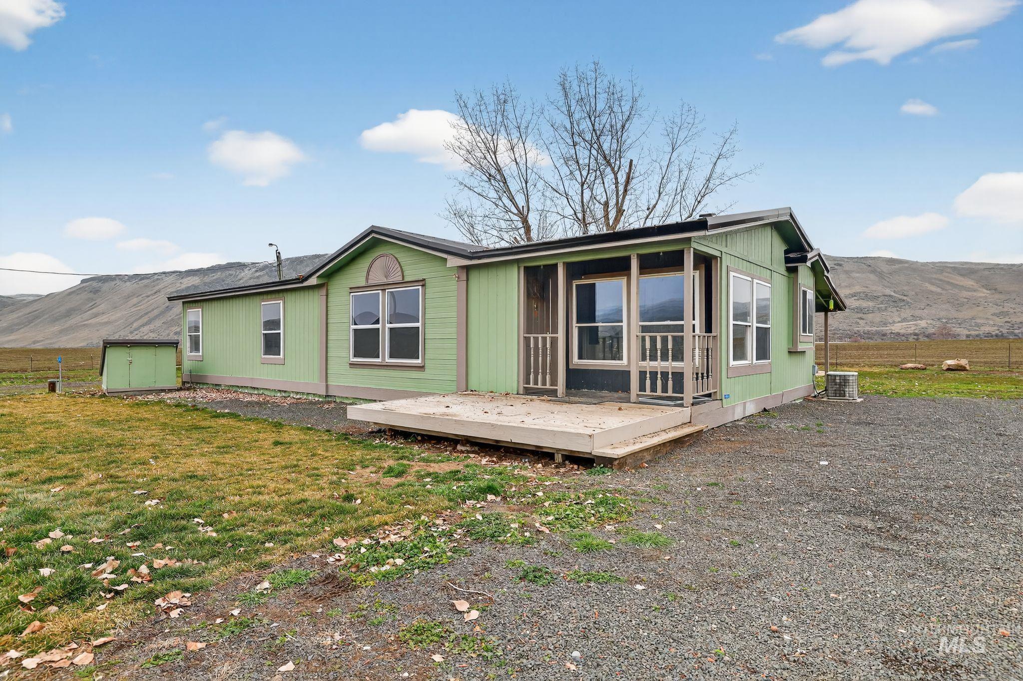 2284 Weiser River Road Weiser, ID 83672 - Photo 25 of 40