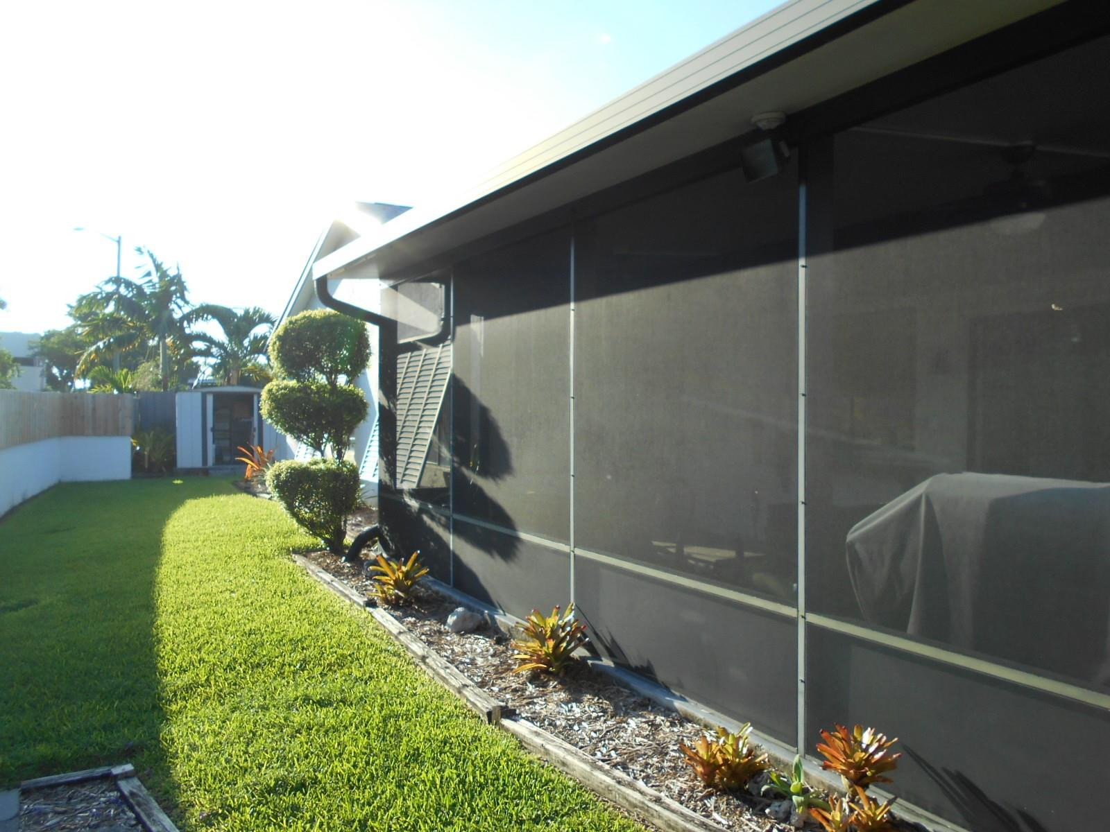 5560 Southwest 10th Place Pompano Beach, FL 33068 - Photo 2 of 15 Photo 2