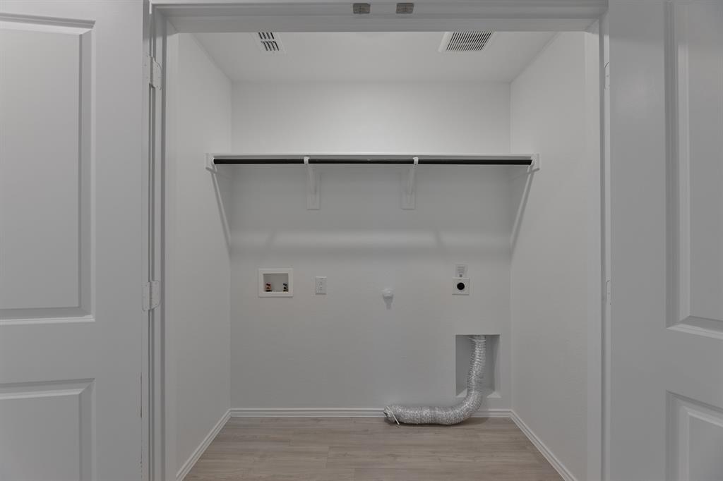 9752 Platteview Road Fort Worth, TX 76179 - Photo 15 of 25 a view of walk in closet