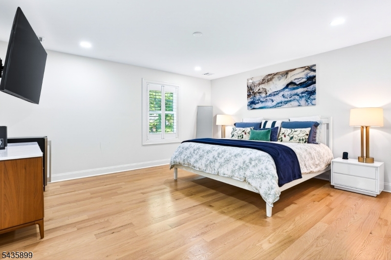 905 Harding Street Westfield, NJ 07090 - Photo 20 of 43