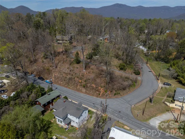 $240,000 | 120 East Howard Street, Tryon, NC 28782